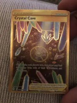 Pokemon Crystal Cave 230/203 Gold Secret Rare Evolving Skies Near Mint - Image 1