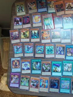 Yugioh trading cards Yu-Gi-Oh Blue Eyes White Dragon - Image 5