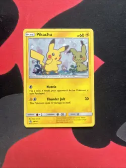 Pokemon Pikachu Card Sun & Moon Promo SM162 Holo Moderate/Heavy Play - Image 1