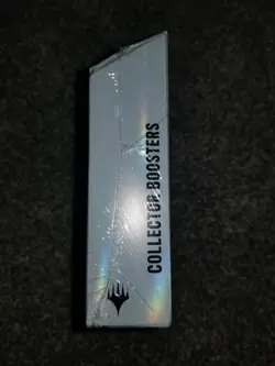 Magic the Gathering Foundations Collector Booster Box - new & sealed - Image 3