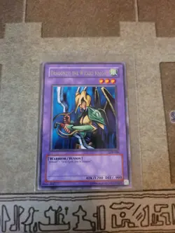 YUGIOH TCG DRAGONESS THE WICKED KNIGHT LOB-086 RARE UNLIMITED EDITION 1996 - Image 1
