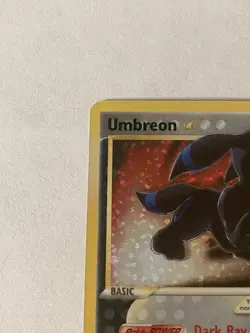 Umbreon Gold Star 17/17 Celebrations Classic Collection Holo Pokemon TCG - Image 2