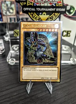 Yu-Gi-Oh! Dark Magician YSYR-EN001 Ultimate Rare 1st Edition LP - Image 1