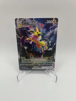 Jolteon VMAX SWSH184 SWSH: Sword & Shield Promo Cards Holo - Image 1