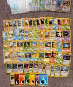 Pokemon Lot - 1st Edition Graded Card (PSA/CGC 9+) + 9 Vintage 1st Edition WOTC - Image 2