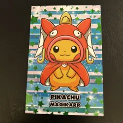 Poncho Pikachu Magikarp Green Holo Pokemon Card Database Merry Christmas Peru - Image 1