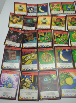 Neopets Lot of 125 Trading Cards from 2003 - 2004 Commons, Foil / Holo - Image 2