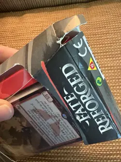 Magic the Gathering Fate Reforged: Intro Pack Stampeding Horde 2015 (Sealed) - Image 3