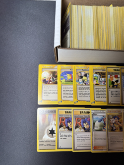 Huge Collection Bulk Lot 600+ Vintage Trainer Pokemon Cards WOTC-XY HP-DAMAGED - Image 2