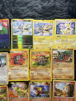 Pokemon Mixed 40 Card Lot Wobbuffet Holon Phantoms Stamp Ralts Ex Delta Species - Image 5