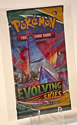 Pokemon TCG Sword & Shield Evolving Skies Booster Pack - New & Factory Sealed - Image 2