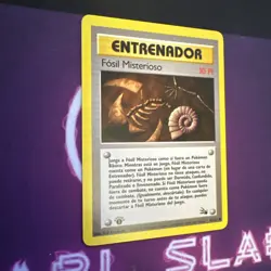 2000 Pokemon Fossil #62/62 Mysterious Fossil Spanish 1st Edition First Card - Image 2