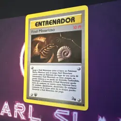 2000 Pokemon Fossil #62/62 Mysterious Fossil Spanish 1st Edition First Card - Image 3