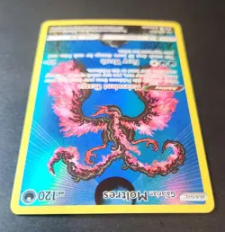 Pokemon Galarian Moltres TCG SWSH284 Sword & Shield Promo Card Holo NM Condition - Image 4