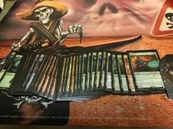 Magic the Gathering Warhammer 40,000 Tyranid Swarm Commander Deck - Opened - Image 5