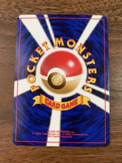 Team Rocket's Mewtwo Pokemon Card Japanese Nintendo Old back rare - Image 4