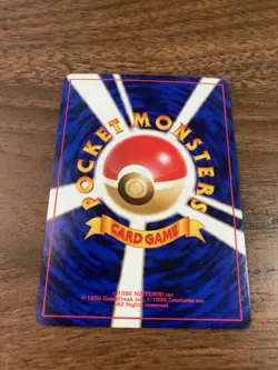 Team Rocket's Mewtwo Pokemon Card Japanese Nintendo Old back rare - Image 5