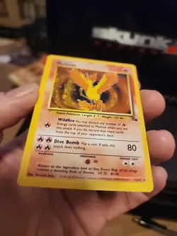 Pokemon Moltres Trading Card Holo Rare 70 HP Wildfire Dive Bomb - Image 4
