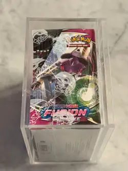 Pokemon FUSION STRIKE Booster Box Sword & Shield, New Sealed with Acrylic Case - Image 2