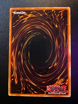 Mid Shield Gardna TLM-EN024 Ultimate Rare Unlimited Light Play+ Yugioh - Image 2
