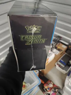 Pokemon TCG: Crown Zenith Elite Trainer Box - 10 Packs 820650851476 - Image 2