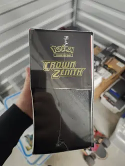 Pokemon TCG: Crown Zenith Elite Trainer Box - 10 Packs 820650851476 - Image 3