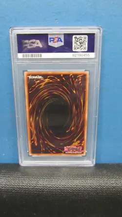 Yu-Gi-Oh! blue eyes white dragon LOB reprint #001 PSA 8 - Image 2