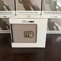 Magic The Gathering MTG Final Fantasy FF Ultra Pro Alcove Edge Deck Box Cloud - Image 3