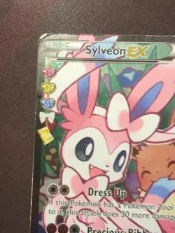 Sylveon EX - RC32/RC32 - Full Art Pokemon Generations: Radiant Collection - Image 2