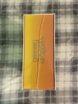 Pokemon Sword and Shield Ultra Premium Collection Charizard Box UPC Clean Seal! - Image 5