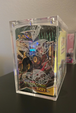 Pokemon Sword & Shield Evolving Skies Booster Box 36 Packs - Factory Sealed - Image 3
