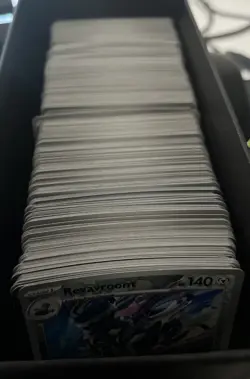 Pokemon Bulk Lot Of 400 Paldean Fates. Common, Uncommon, Reverse Holo, & Trainer - Image 4