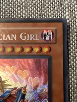 Yu-Gi-Oh! TCG Dark Magician Girl Collector's Tin 2005 Limited Edition CT2-EN004 - Image 3