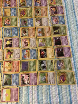 Vintage 1999 Pokemon Card Lot 340 cards non holo - Image 2