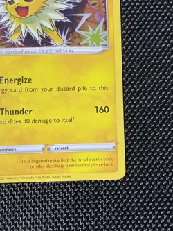 Jolteon SWSH094 Holofoil Promo Rare Pokemon Card - NM - Image 4