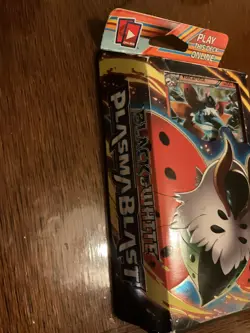 Pokemon TCG Solar Strike Theme Deck | Black and White Plasma Blast | 2013 - Image 3