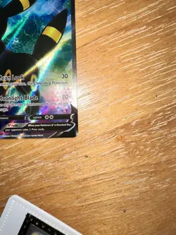 Pokemon TCG Umbreon v Full Art Ultra Rare Holo Card 188/203 Evolving Skies - Image 4