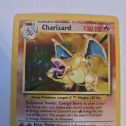 Pokemon TCG Charizard 4/102 Base Set Holo 1999 - Image 1