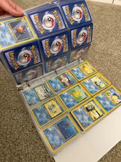 Pokemon cards bulk. About 350 cards from 90s- early 2000s. Good-okay condition - Image 5