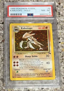 1999 POKEMON FOSSIL #9 KABUTOPS-HOLO PSA 8 - Image 1