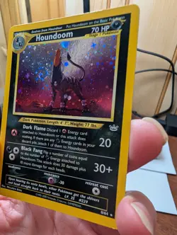 Pokemon NEO Revelation HOLO Houndoom 8/64 Swirl light play check pictures! - Image 4