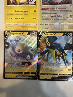10 random pokemon cards - Image 3