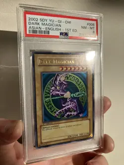 Yugioh 2002 Starter Deck Yugi Dark Magician SDY-006 Ultra Rare 1st Edition PSA 8 - Image 3
