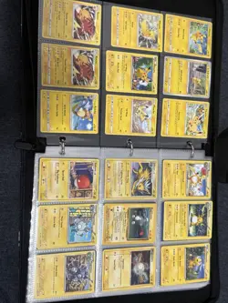 Pokemon vintage lot binder collection 1000+ Cards - Image 1