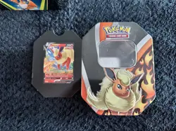 Pokemon V Empty Tin TCG Storage Collectors Tin w/ promo cards Empoleon & Flareon - Image 3