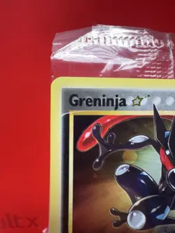 Pokemon Greninja Gold Star SEALED SWSH144 Holo Celebrations NM #402 - Image 5