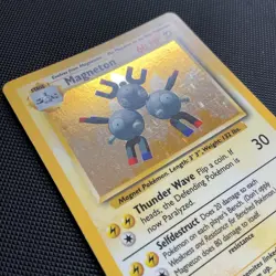 Pokemon TCG Magneton Base Set Unlimited Holo Rare Card 9/102 WOTC - Image 4