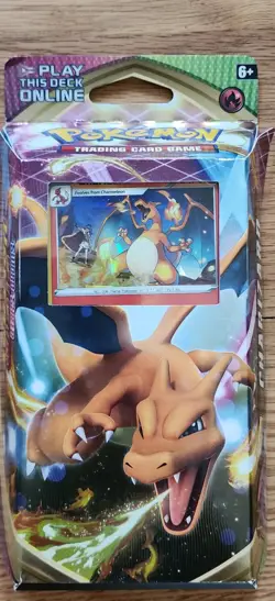Pokemon Sword & Shield Vivid Voltage Charizard Theme Deck 820650807572 - Image 1