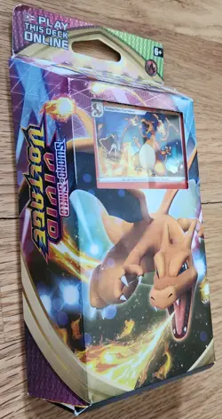 Pokemon Sword & Shield Vivid Voltage Charizard Theme Deck 820650807572 - Image 3
