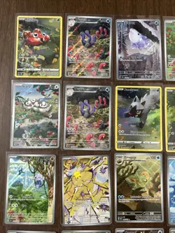 30 Pokemon Cards Mixed Lot Full Art, Promos, Trainer Gallery, Variety Collection - Image 2